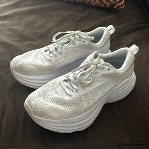 White Hoka Bondi 8